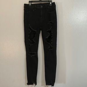 Ripped Black American Eagle Hi-Rise Jeggins